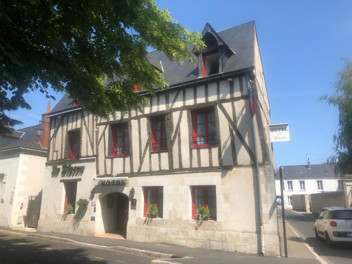 Hotel Le Blason Amboise Bagian luar foto